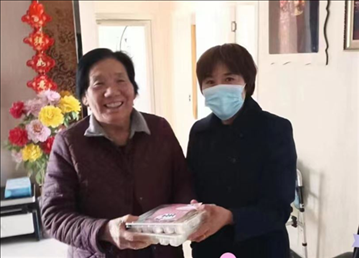 京西物業：情暖冬至，餃送真情，關愛老人，親情相伴！