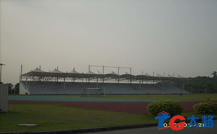 寶安公明鎮(zhèn)樓村體育場(chǎng)看臺(tái)膜結(jié)構(gòu)工程，