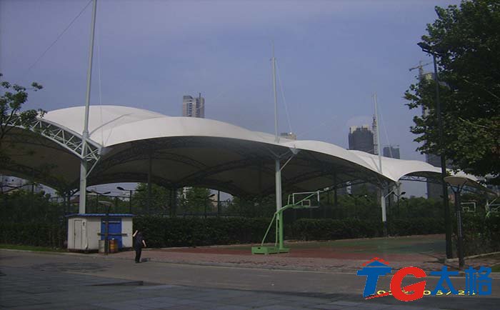 無錫市體育中心籃球場(chǎng)遮陽(yáng)棚膜結(jié)構(gòu)工程