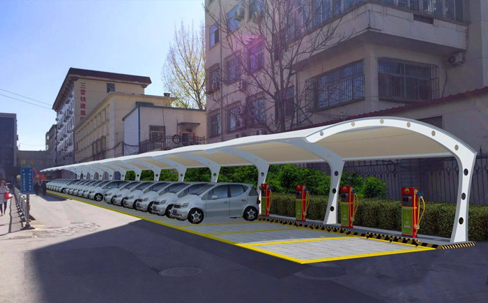 小區內的膜結構停車棚