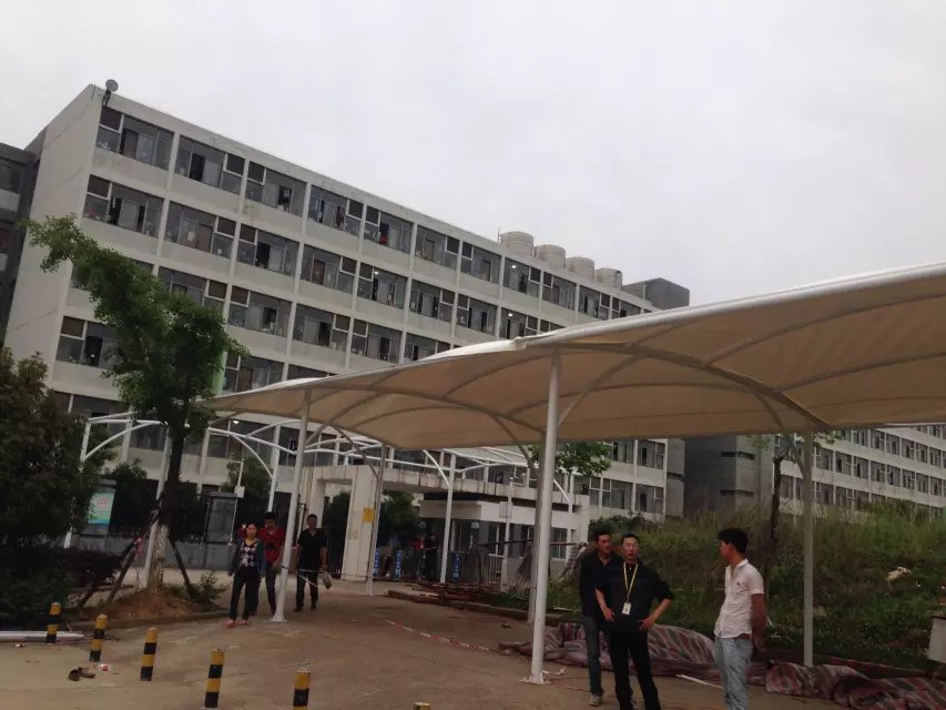 膜結(jié)構(gòu)加油站 膜結(jié)構(gòu)加油站建筑工程