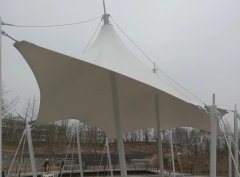 膜結構<font color='red'><font color='red'>加油站</font></font>的荷載能力及作用表現在哪